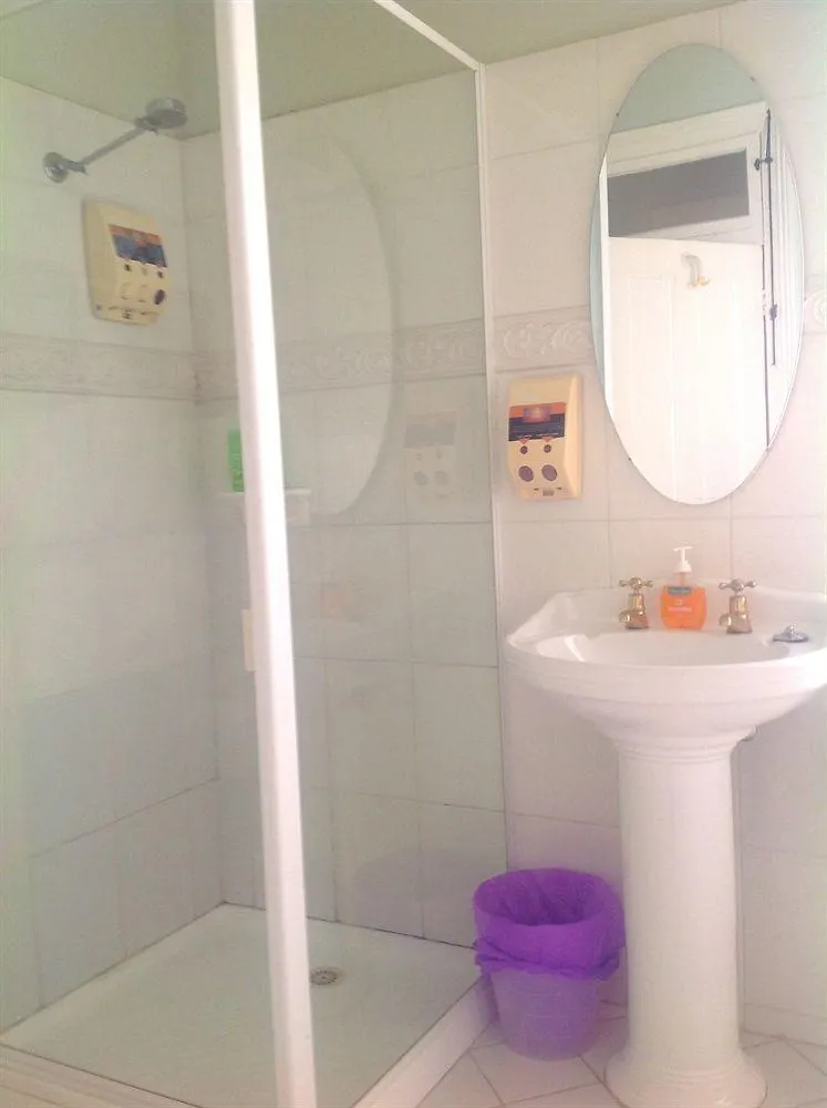 ***  Fremantle Bed & Breakfast Australia
